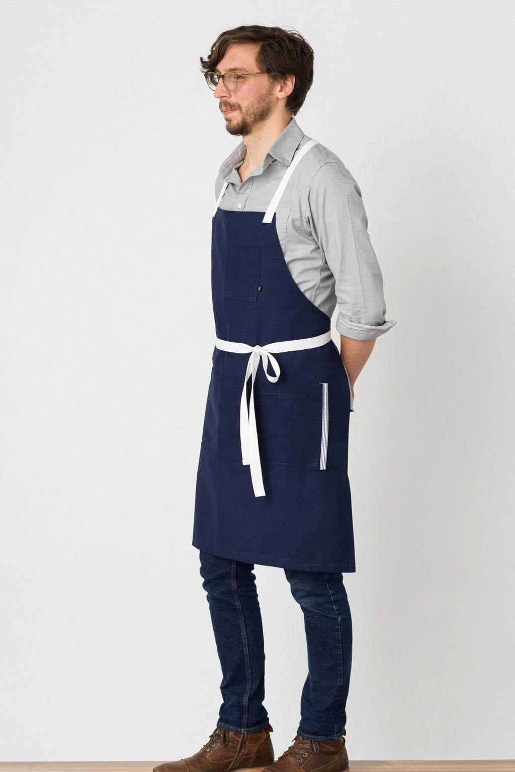 Crossback Chef Apron, Cotton Canvas, Pockets, Navy Blue, White Straps, Side View, Known for our Durability