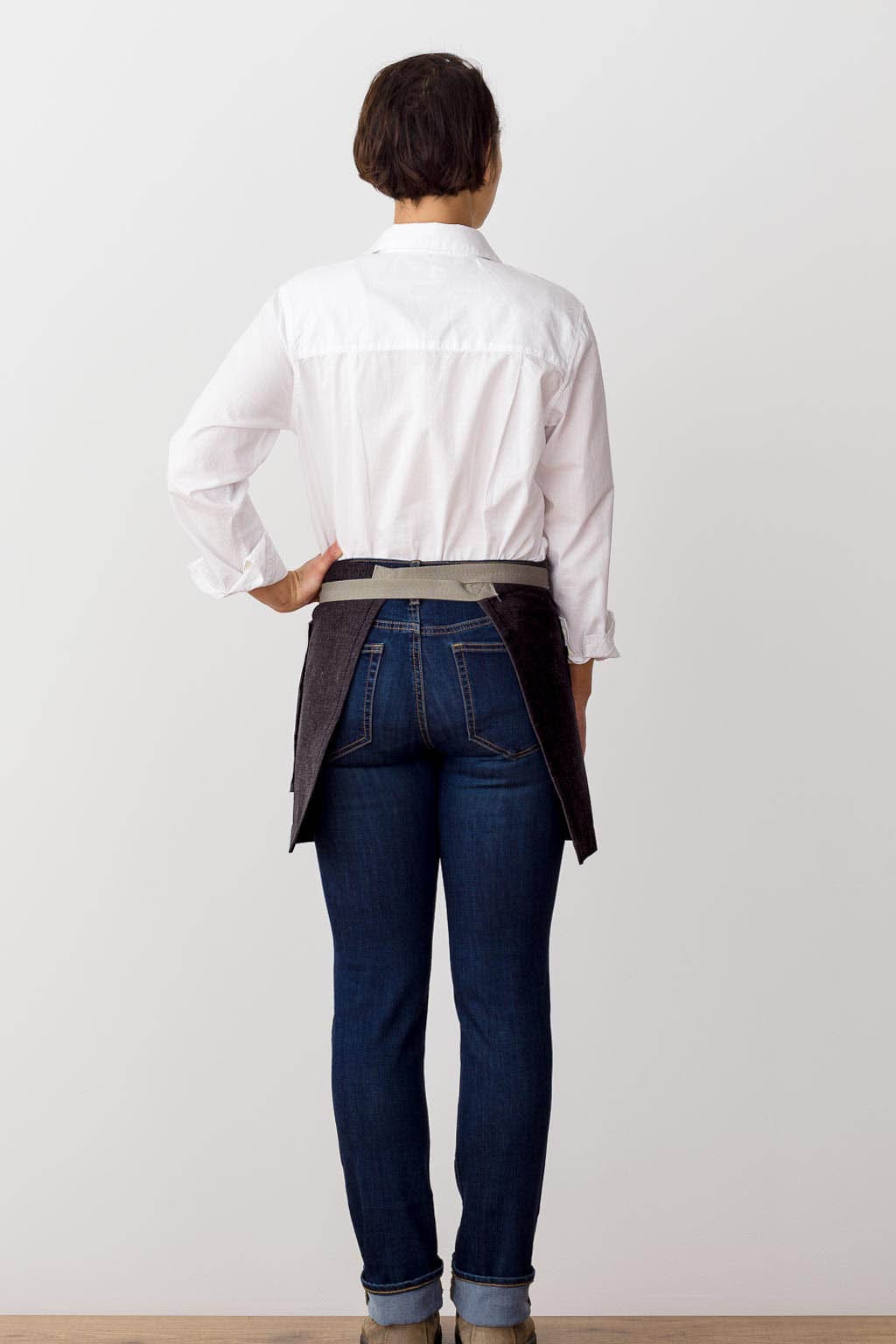 Server Half Apron, Cotton, Black, Rear View, 5-Star Reviews, Beautiful Details