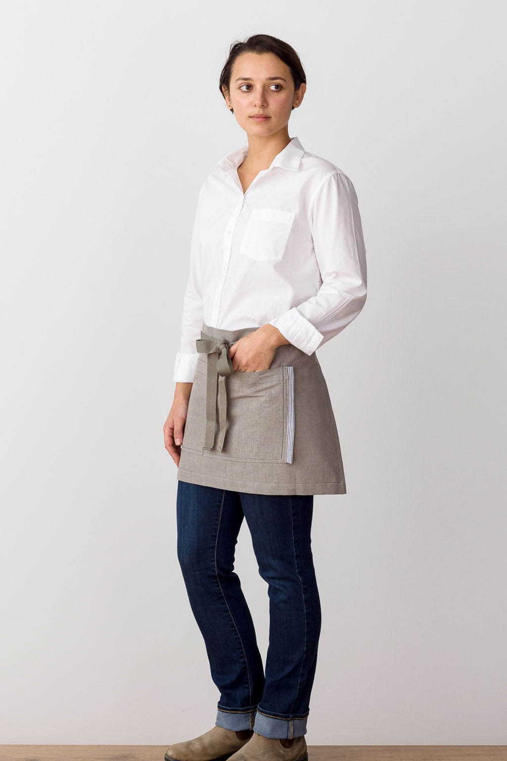 Server Half Apron, Cotton, Side View, Industry Pricing, Trusted by Top Restaurants and Hotels