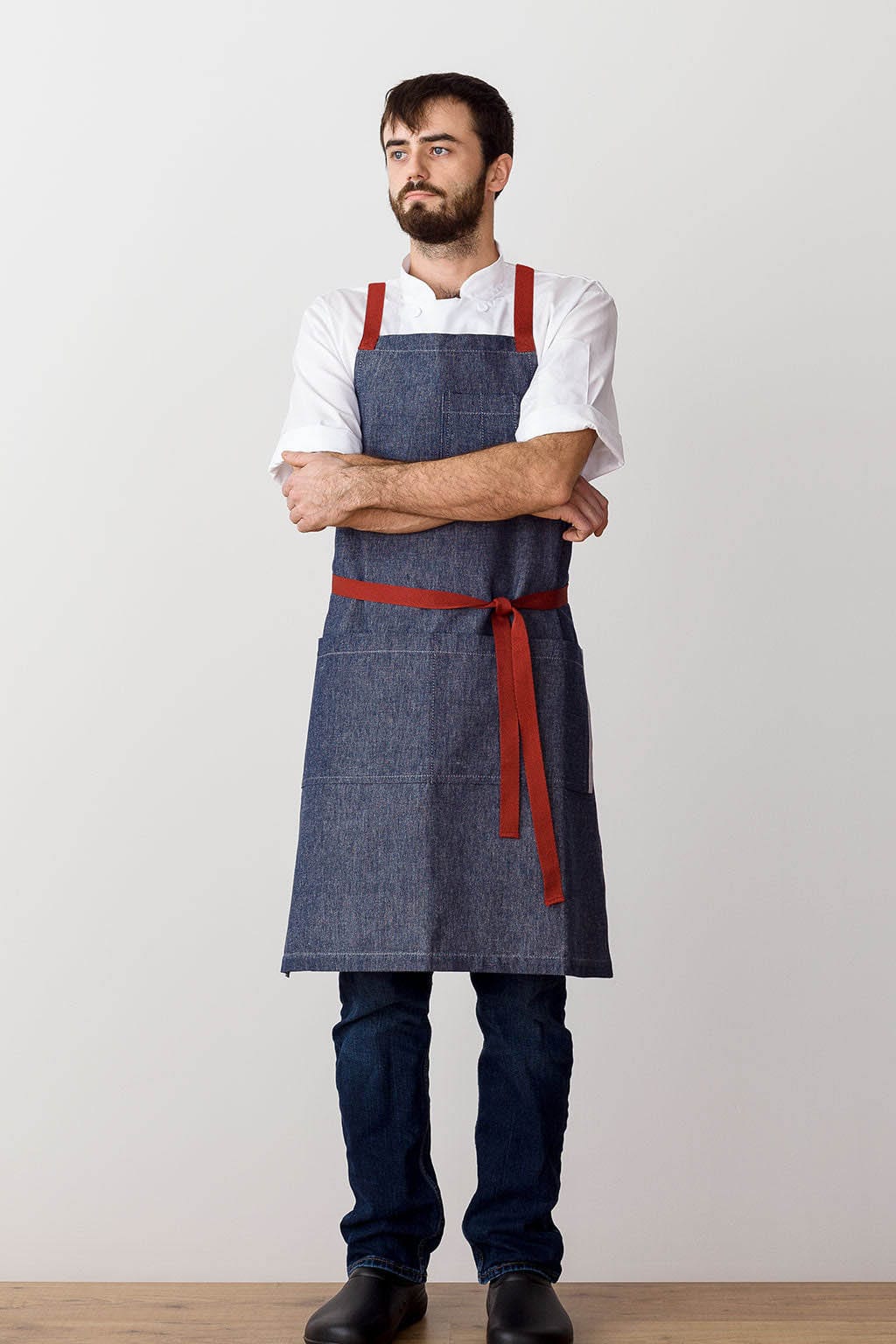 Comfortable Crossback Chef Apron, Blue Jean Denim, Red Straps, Front View, Men, Women, Cooks, Best Reviews
