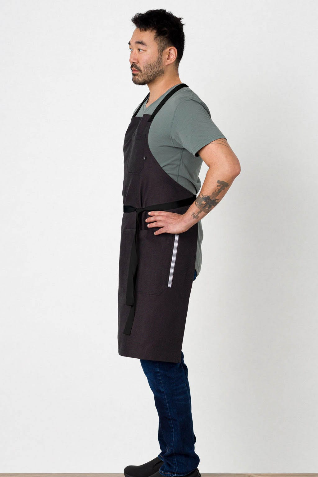 Comfy, Crossback Chef Apron, Wrinkle Resistant, Black, Side View, Quick Ship, Industry Pricing