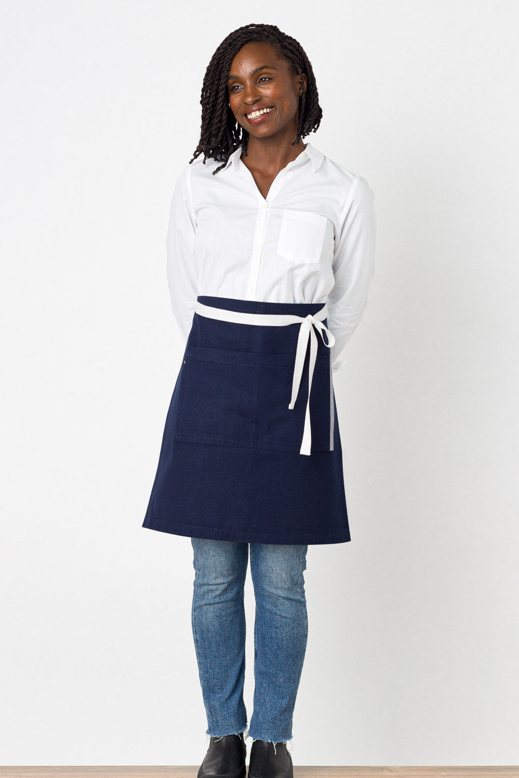 Bistro Middly Apron, 20"L, Navy with White Straps, Men and Women